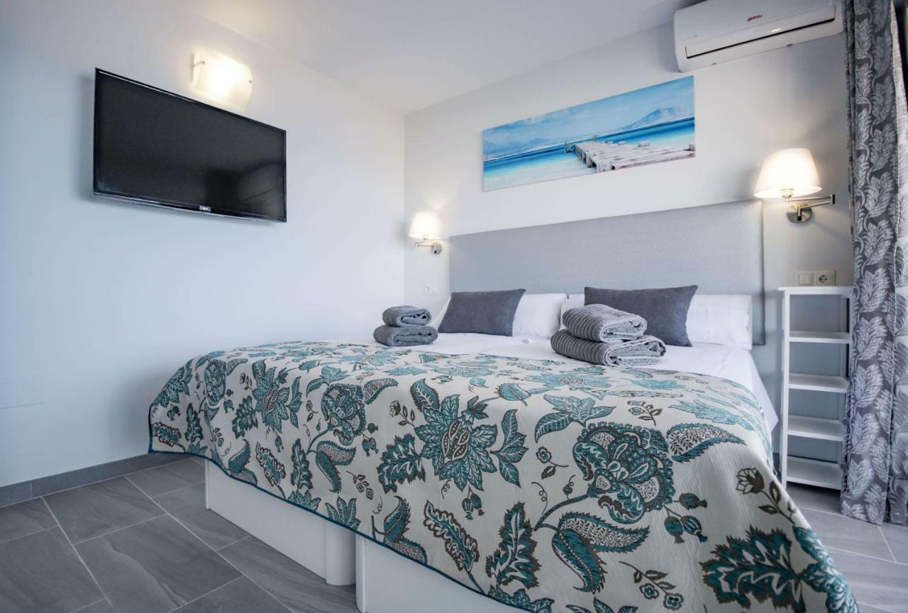Fantanstico Apartamento Sobre El Mar Benalmadena Luaran gambar