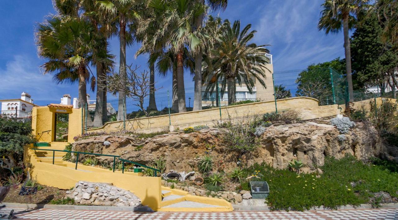 Fantanstico Apartamento Sobre El Mar Benalmadena Luaran gambar