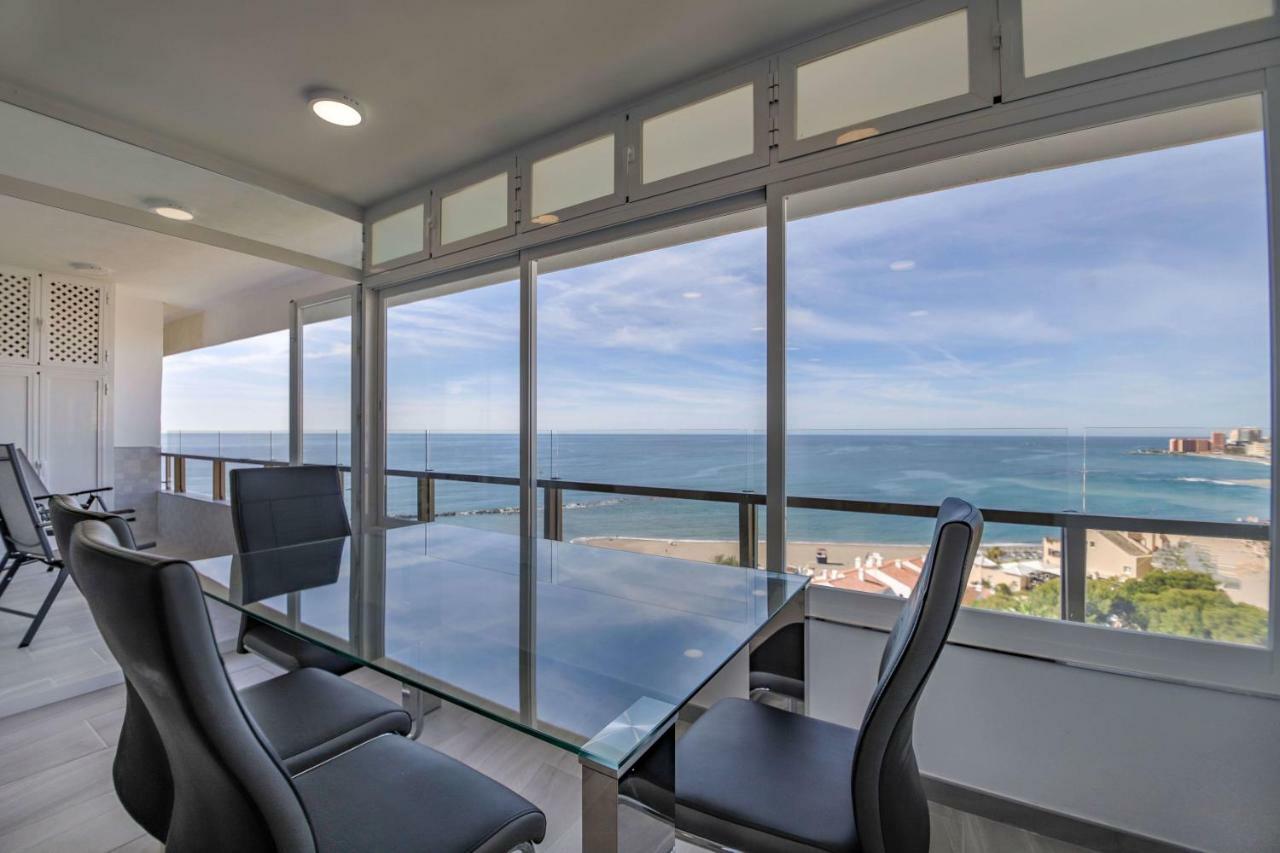 Fantanstico Apartamento Sobre El Mar Benalmadena Luaran gambar