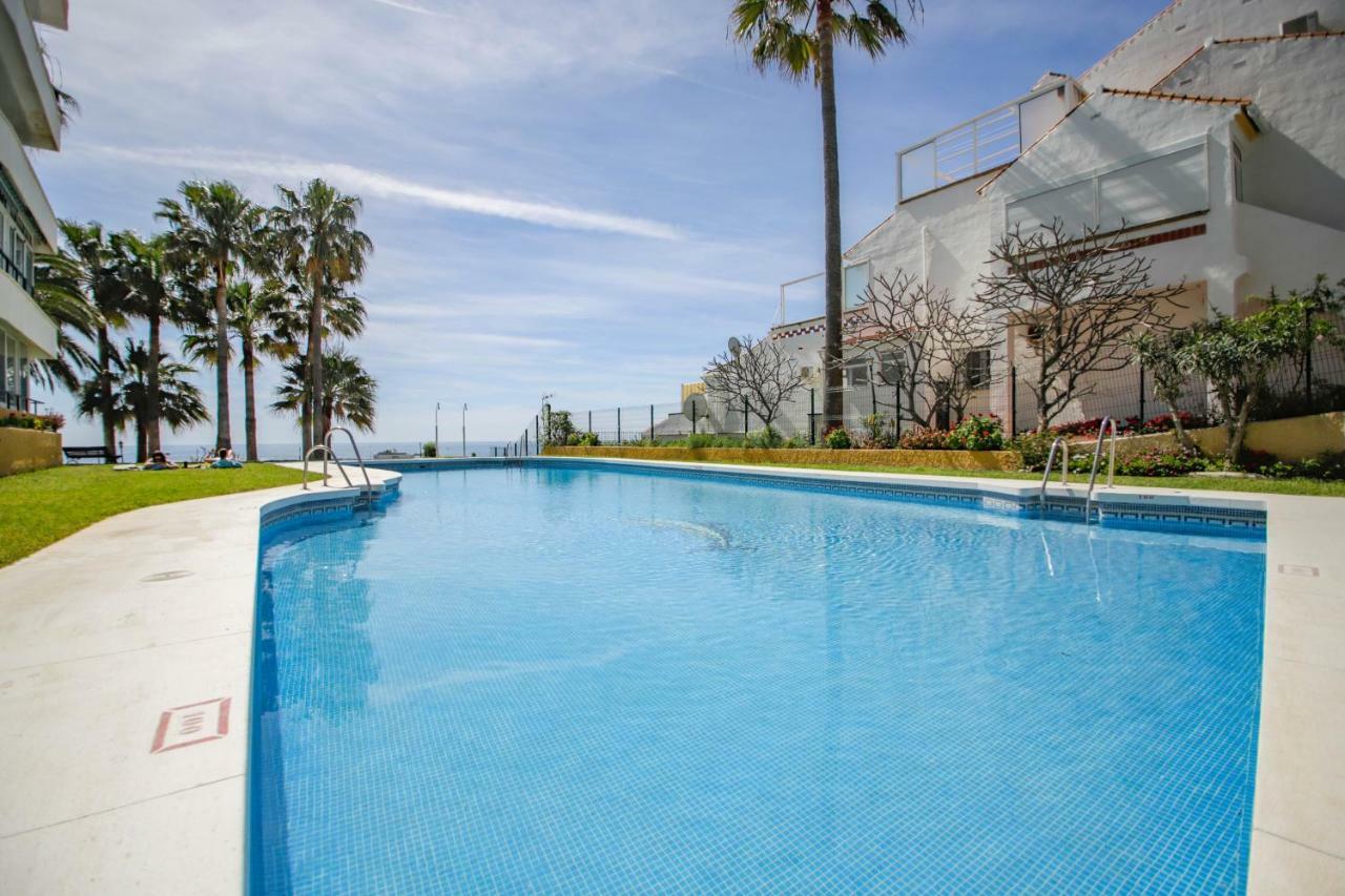 Fantanstico Apartamento Sobre El Mar Benalmadena Luaran gambar